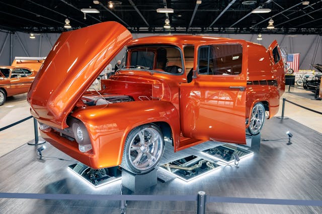 Sacramento Autorama 56 ford panel