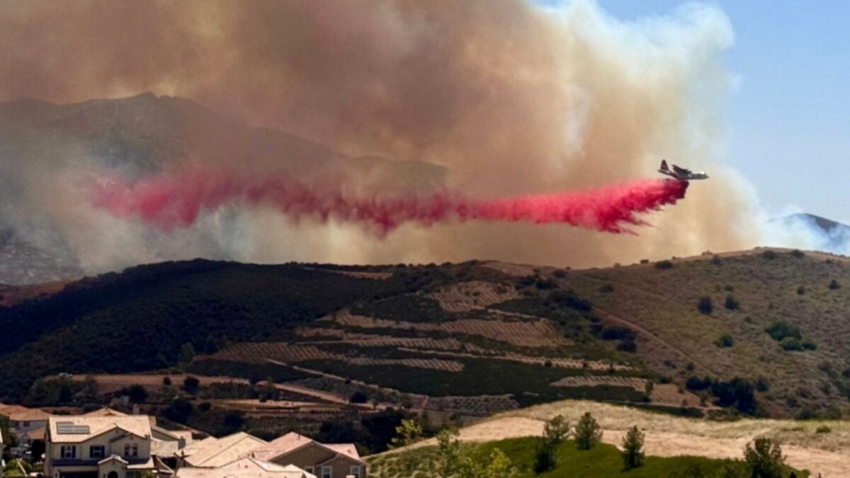Rapidly Growing California Wildfire Threatens Contaminated Nuclear Reactor Site
