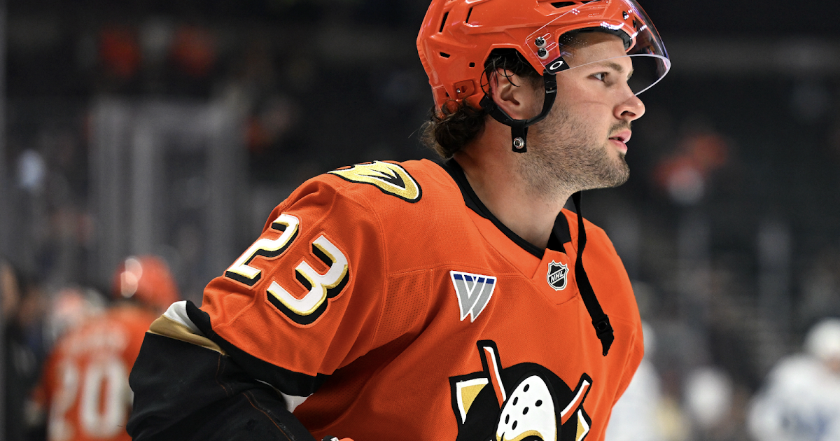NHL Trade Rumors: 4 Teams Linked To Ducks' Mason McTavish