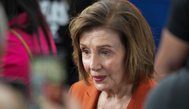 Pelosi bypasses favorite to replace her, endorses San Francisco supervisor
