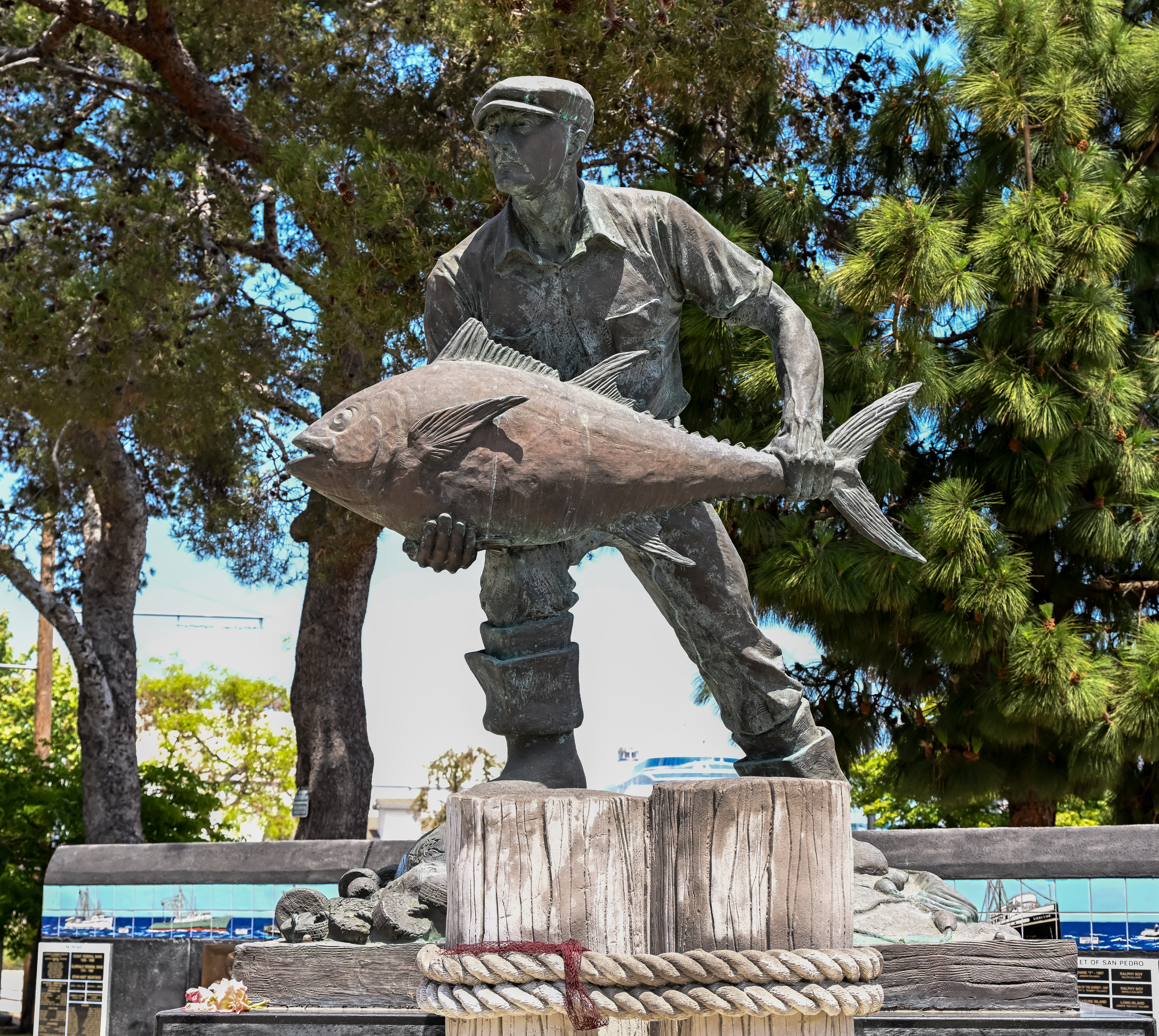 Fishing Industry Memorial (Photo by Gil Castro-Petres, Contributing Photographer)