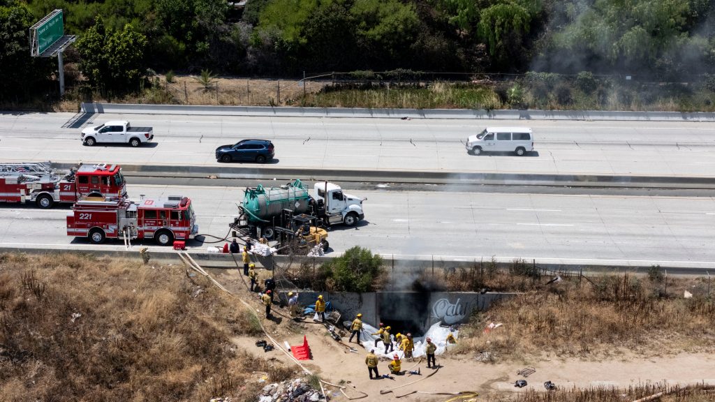 Northbound lanes of 110 Freeway in San Pedro remain closed – Daily News