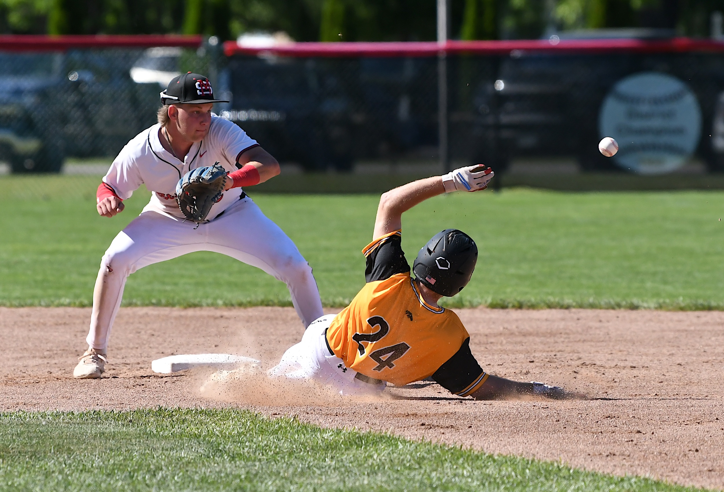 No. 1-ranked Orchard Lake St. Mary's beat Bloomfield Hills Cranbrook...