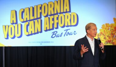California governor candidate Tom Steyer rails against ICE, PG&E at packed Santa Rosa town hall