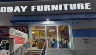 Thieves break into Canoga Park furniture store – NBC Los Angeles
