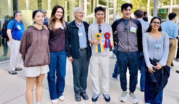 Bishop’s School sophomore pitches in for award-winning UCSD research project – San Diego Union-Tribune