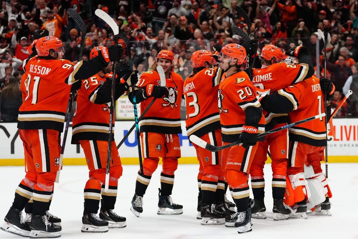 Inside the Ducks’ series-clinching Game 6 playoff win over Oilers