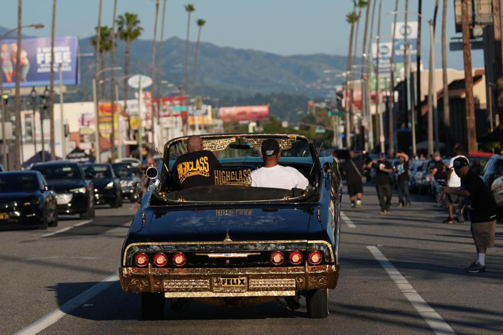 LA lawmaker pushes lowrider license plates – Daily News