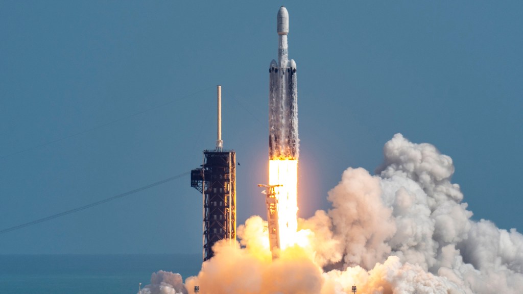 San Diego’s Viasat edges closer to Starlink with final satellite launch – San Diego Union-Tribune