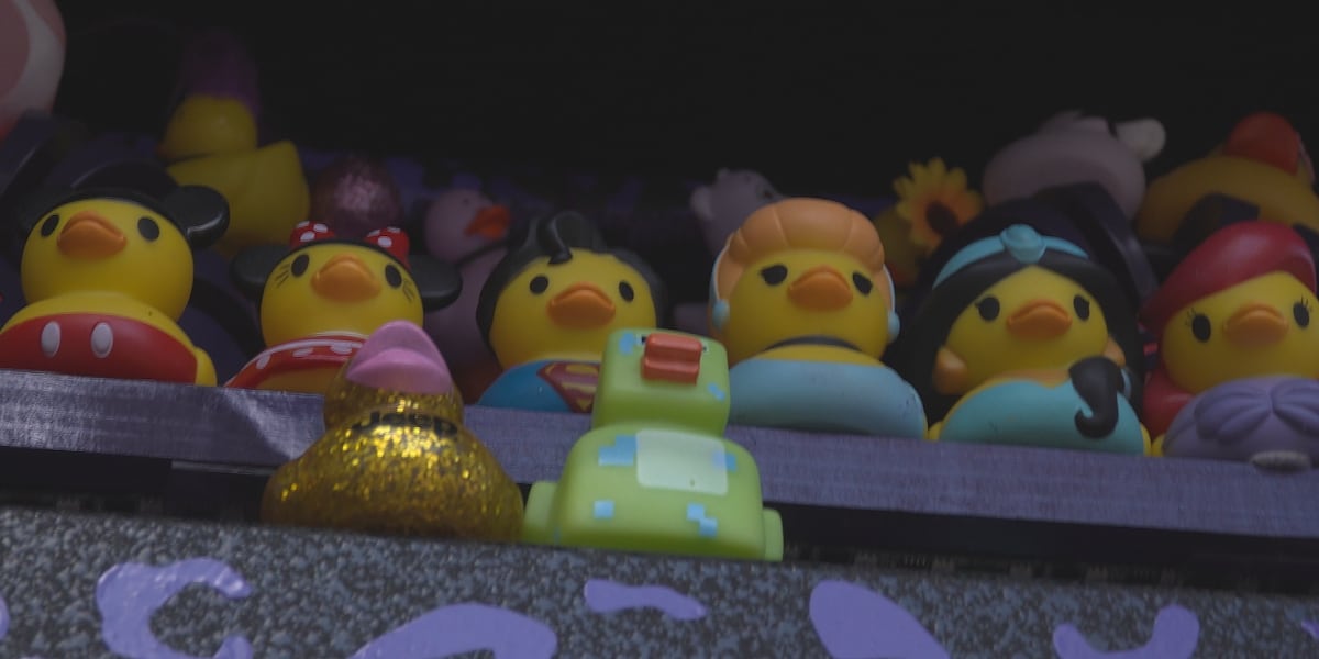 Rubber ducks take center stage at Jeepin the Coast in Long Beach