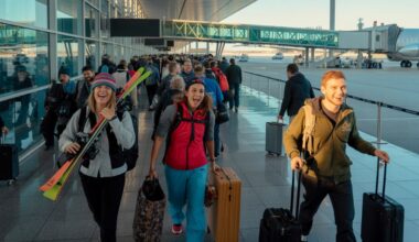 Alaska Airlines Unveils Major Network Expansion with New Routes and Long Beach Comeback, What This Means for You!