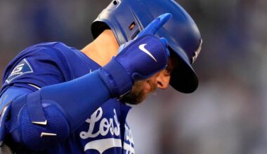 Dodgers' Max Muncy leaves game in 8th inning after getting hit by a pitch