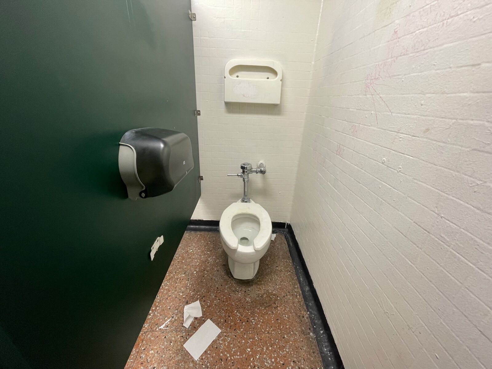 bathroom policies 4