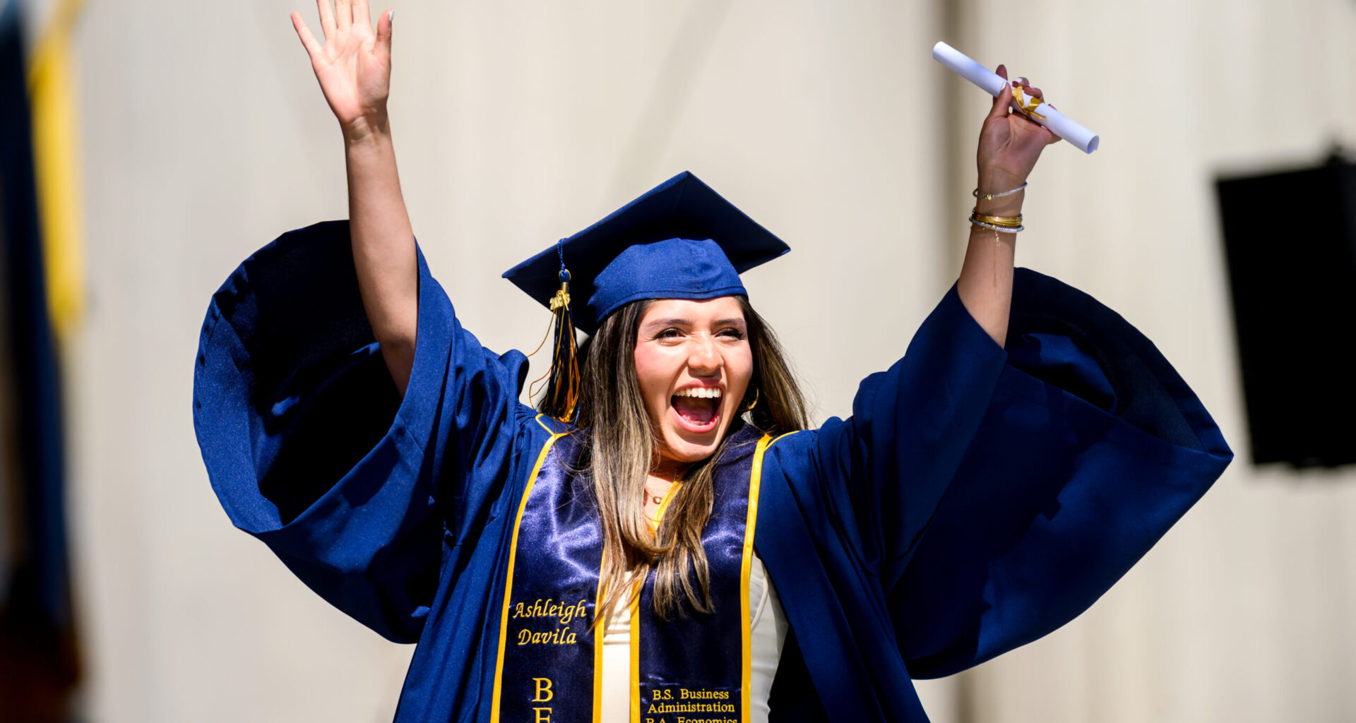 At UC Berkeley Haas 2026 commencement, grads urged to be ethical leaders who accomplish "wildly improbable things" - Haas News