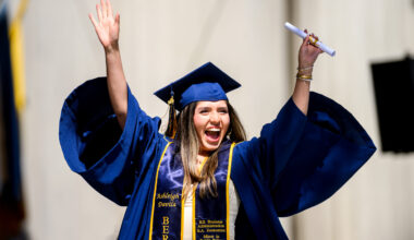 At UC Berkeley Haas 2026 commencement, grads urged to be ethical leaders who accomplish "wildly improbable things" - Haas News