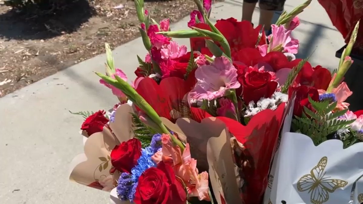 Glendora flower vendor’s bouquets confiscated on Mother’s Day – NBC Los Angeles
