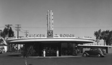 Drive-ins, expansion, and the car-centered city