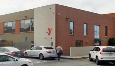 YMCA in liberal haven makes stunning decision after 17-year-old girl saw penis in female locker