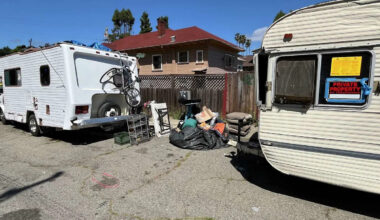 Newsom's office urged Oakland to clear homeless encampment by NFL star Marshawn Lynch's family home