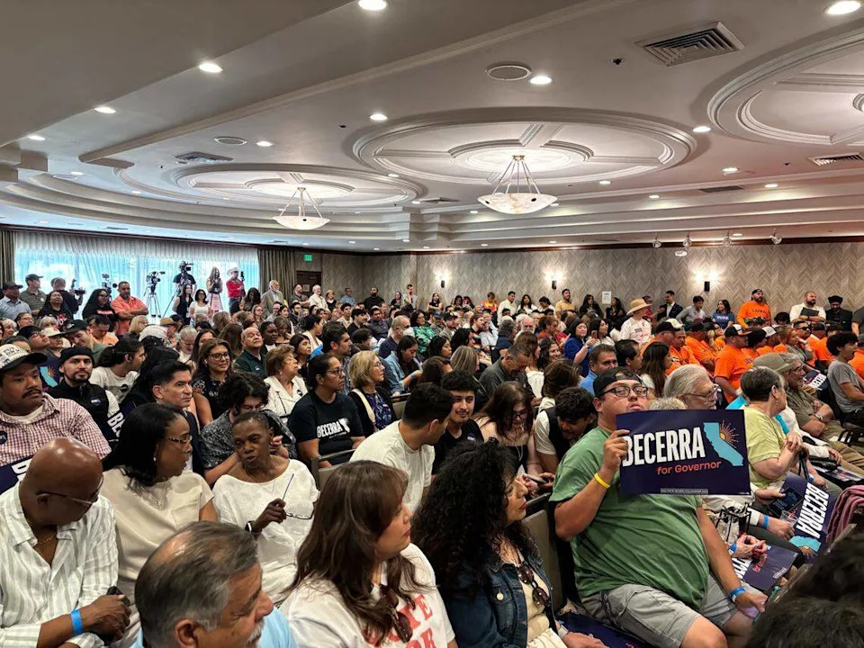 Hundreds gather at a Xavier Becerra’s “California Dream Tour” campaign rally at the Doubletree Hilton in downtown Fresno on Saturday, May 23, 2026.
