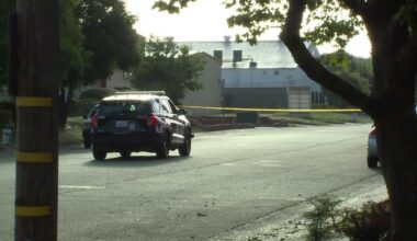 Sacramento business security guard shoots 2 burglary suspects; 1 dies