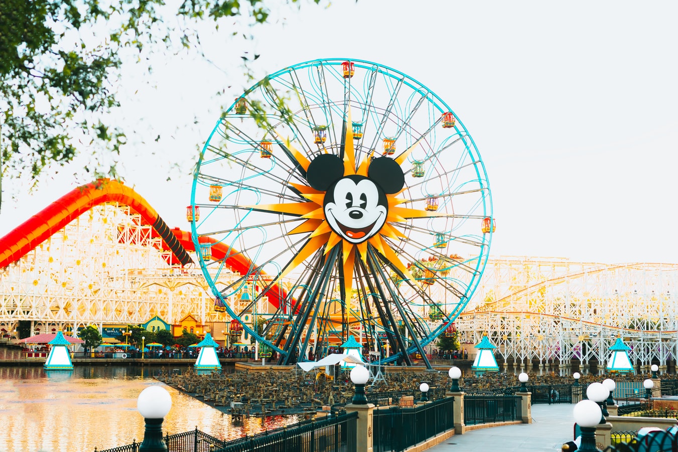 Disneyland Offers $50 Kids Tickets and Summer Discounts