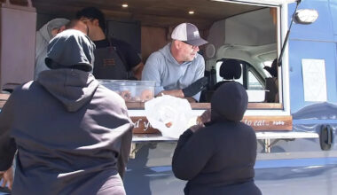 'Burrito Brothers': Franciscan Friars ministry opens new Oakland food truck to feed homeless