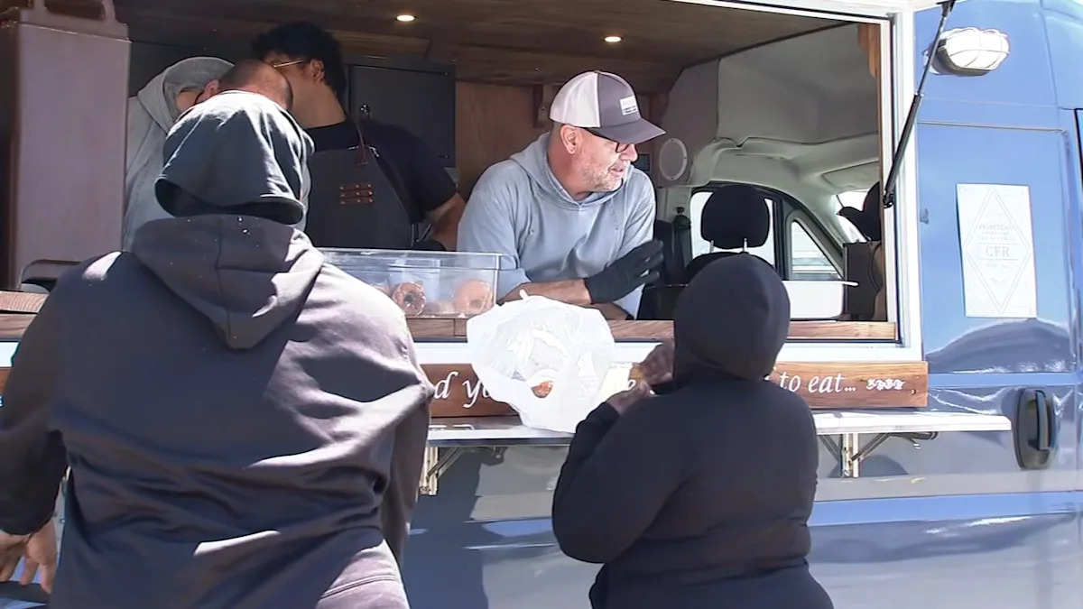 'Burrito Brothers': Franciscan Friars ministry opens new Oakland food truck to feed homeless