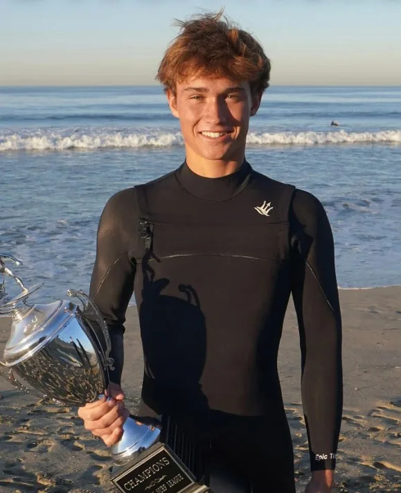 Keller ordered his teammate to record the brutal attack with his cellphone. Instagram/wilsonhigh_surfteam