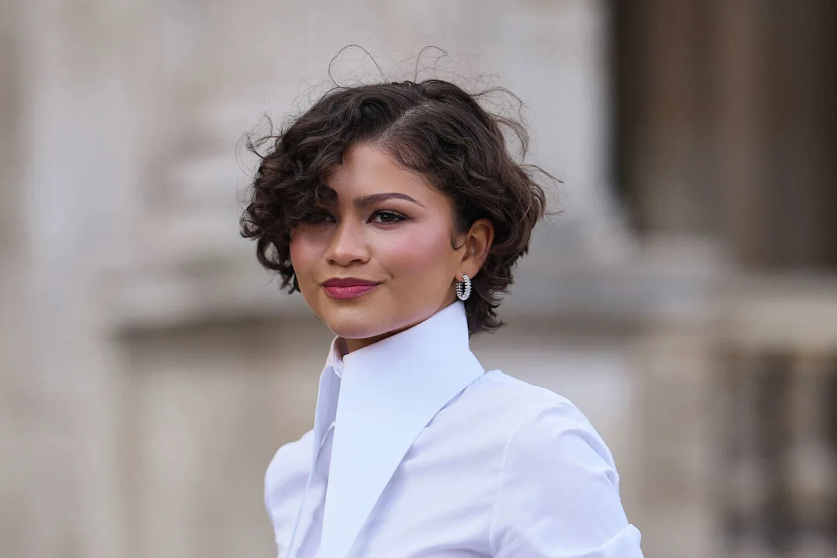 Zendaya visits San Francisco's Clement Street for books, candles, pasta and worm salt