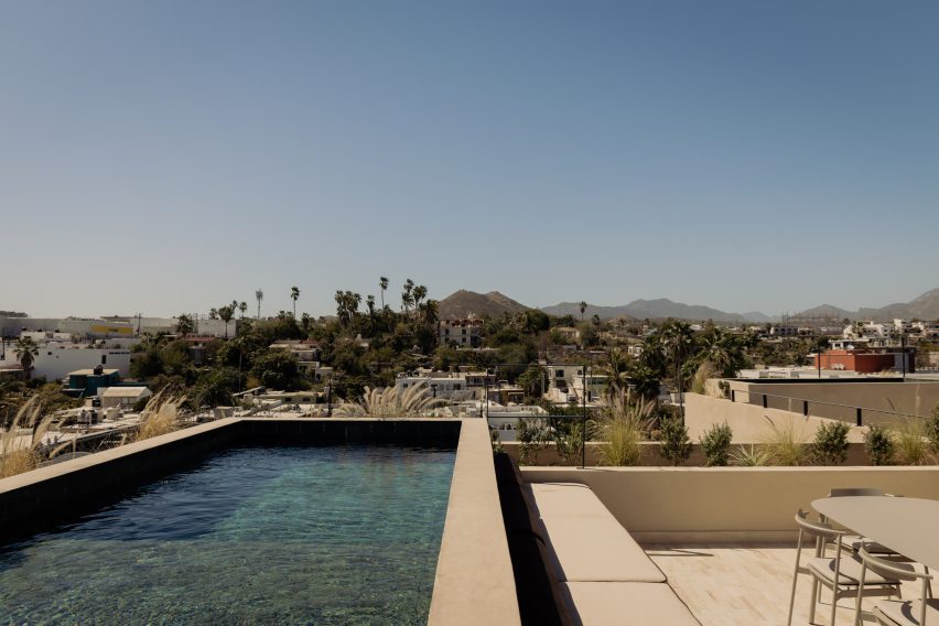 Rooftop swimming pools with a view over San Jose del Cabo