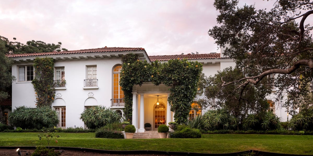 Angelina Jolie’s $28.9 Million Estate Has Just Been Listed–and It Has a Wild Hollywood History