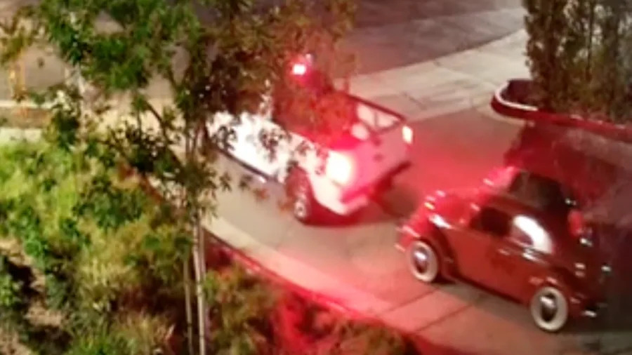 Thief steals classic Volkswagen Beetle from Southern California auto restorer. (Credit: Wagenmaster Inc.)