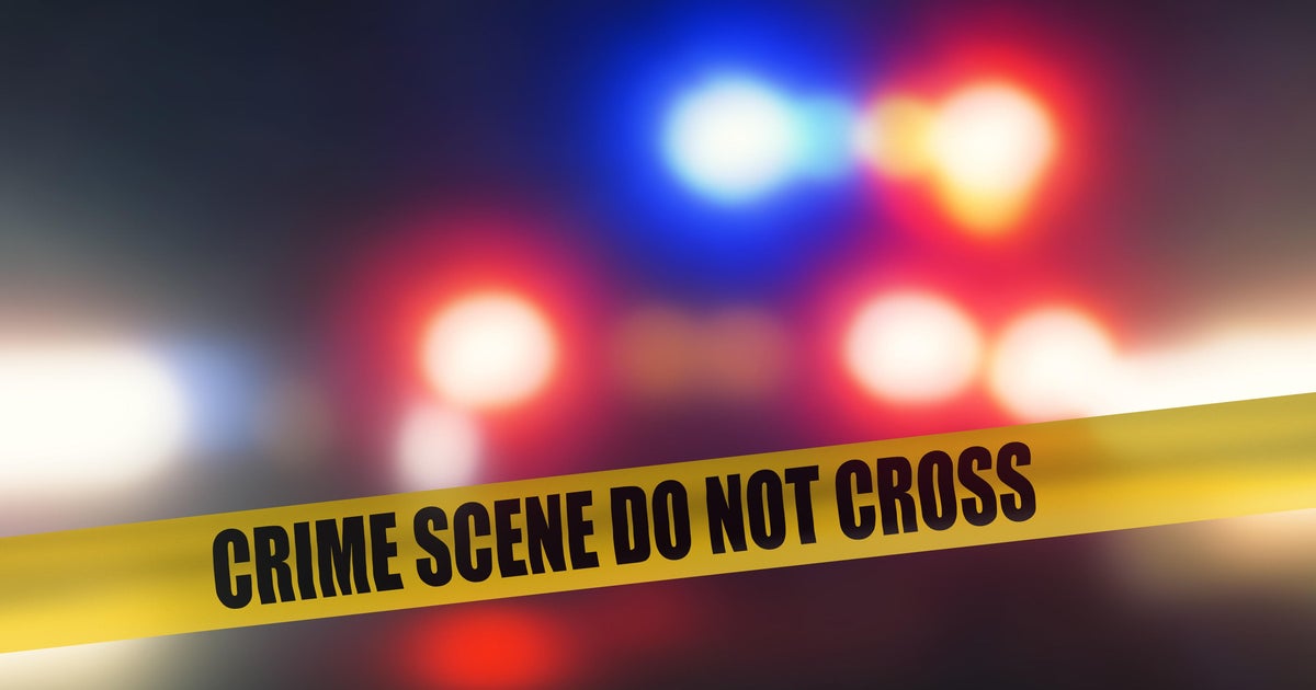1 dead, 3 injured in San Francisco after car falls 25 feet off freeway in crash, CHP says