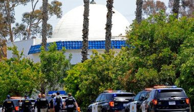 3 killed in shooting at Islamic Center of San Diego, police say; 2 suspects also dead