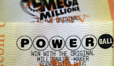 Powerball ticket worth $481,000 sold in California