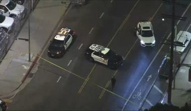 Man dies after being attacked with hammer in East Hollywood – NBC Los Angeles