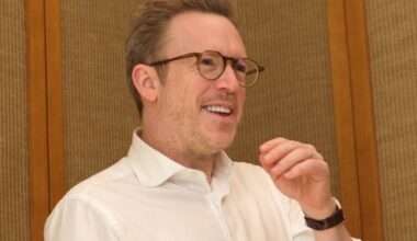 Los Angeles Philharmonic names its new music director – NBC Los Angeles