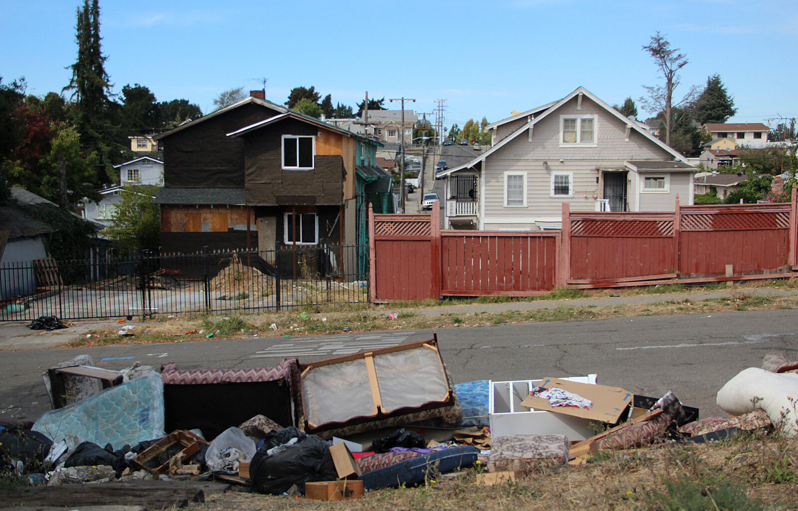 Oakland adds drones to fight against illegal dumping