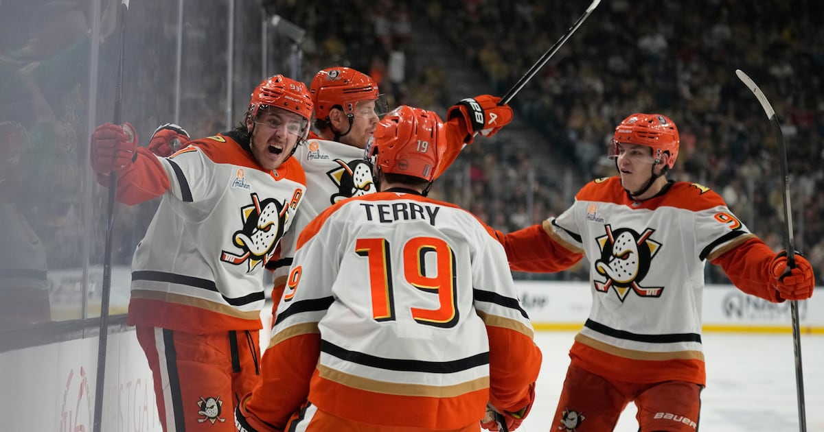 Anaheim Ducks learn to thrive in playoff pressure heading into Game 3 vs Golden Knights