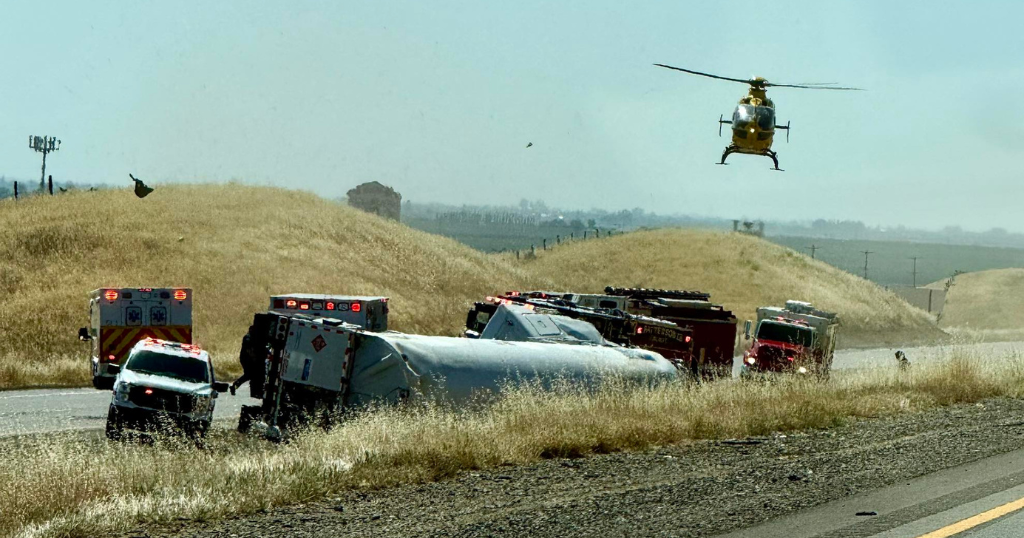 Interstate 5 partially reopens near Patterson after semi-truck overturns