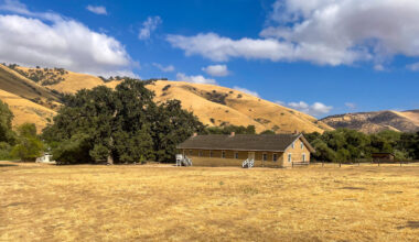 Between Los Angeles And Bakersfield Is California's Abandoned Military Fort That's Now A Scenic State Park