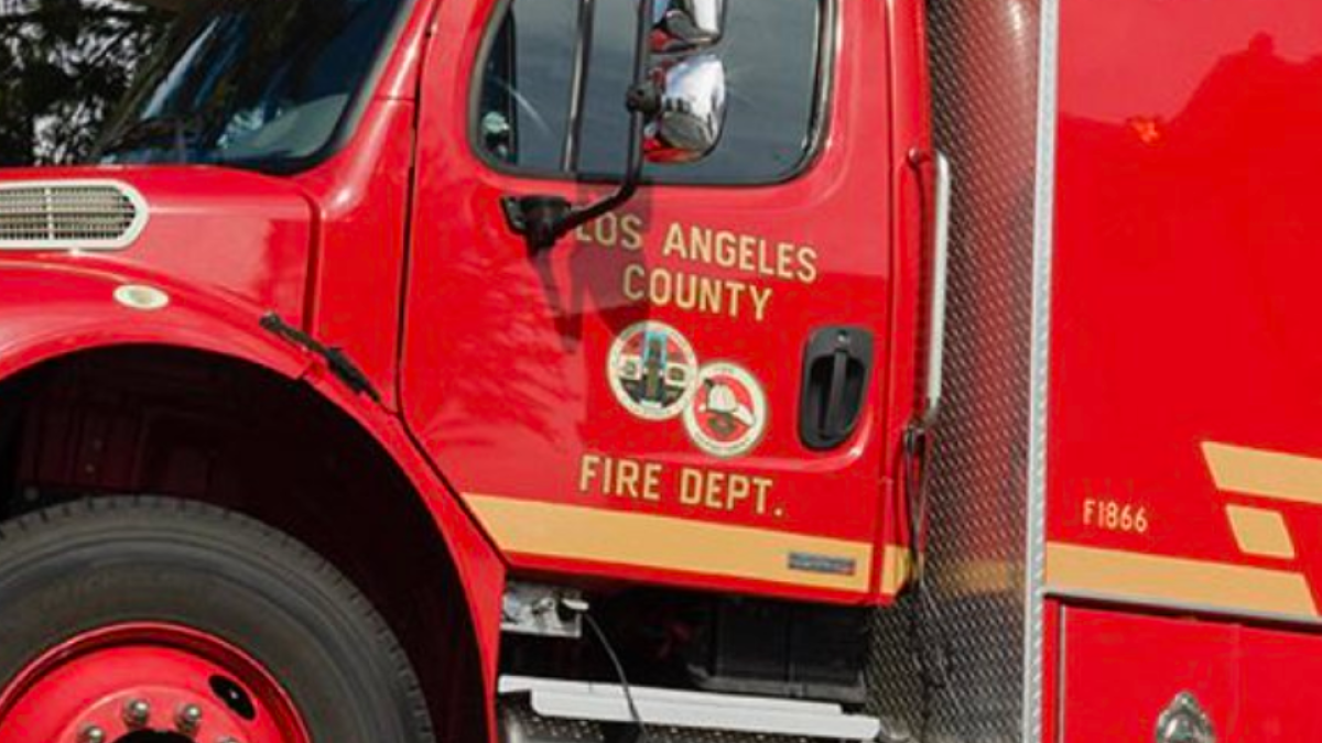 Antelope Valley fire prompts evacuation warnings – NBC Los Angeles