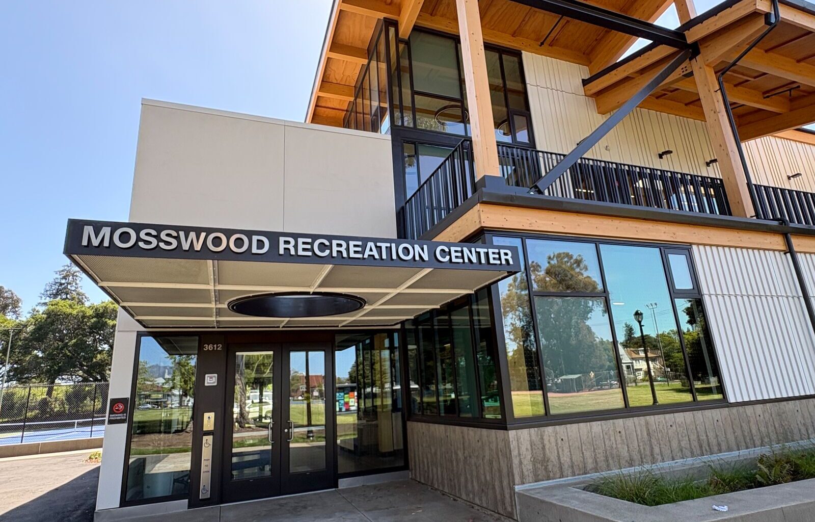 Check out the new Mosswood Rec Center this weekend in Oakland