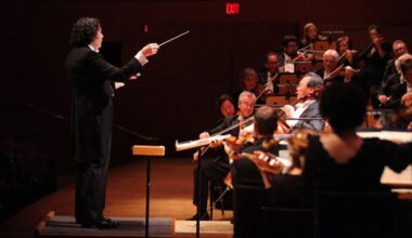 LA Phil Names Daniel Harding as New Music Director