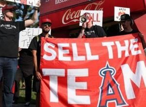 Angels fans protest against management, demand 'Sell the team'