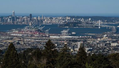 Here's what's causing Oakland home values to drop