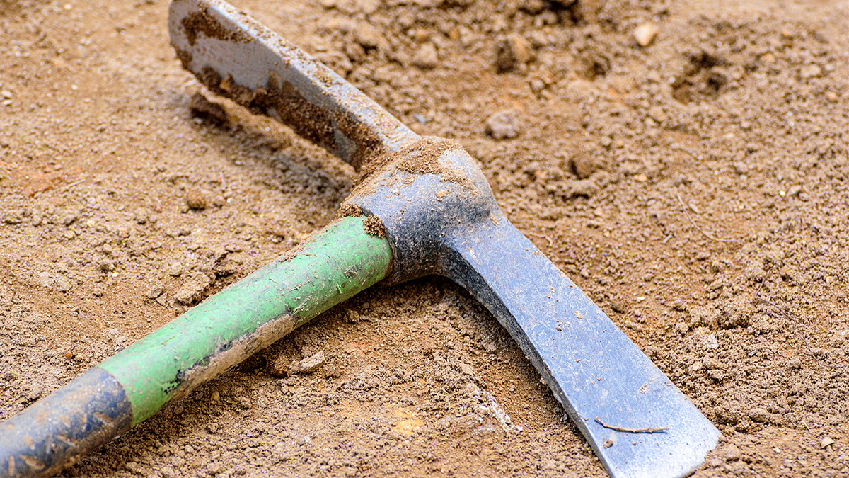 Pickaxe