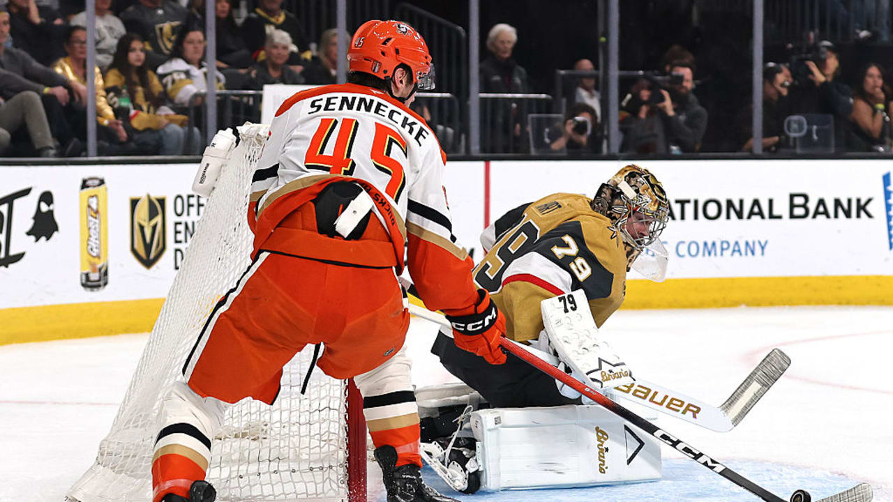 Sennecke Opens the Scoring | Anaheim Ducks