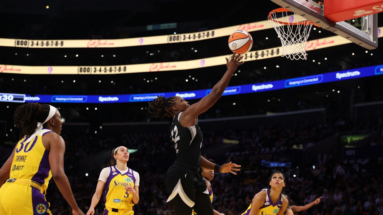 Aces rebound from season-opening drubbing with win vs. Sparks